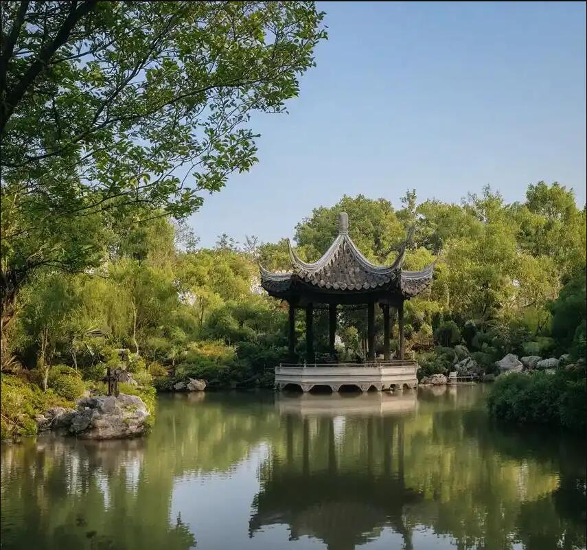 临湘谅解餐饮有限公司